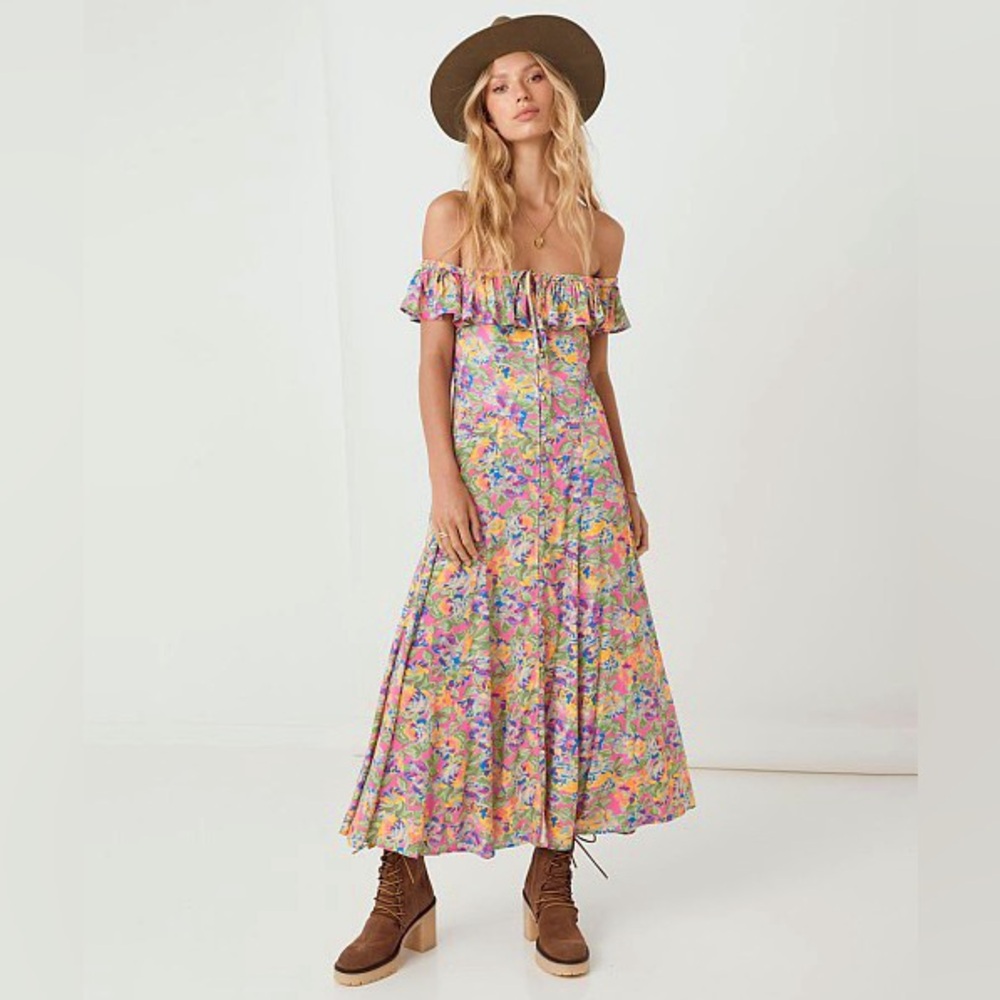 NWT: SPELL “Dolly” Off-Shoulder dress XS (color “popsicle”) STUNNING for Fall